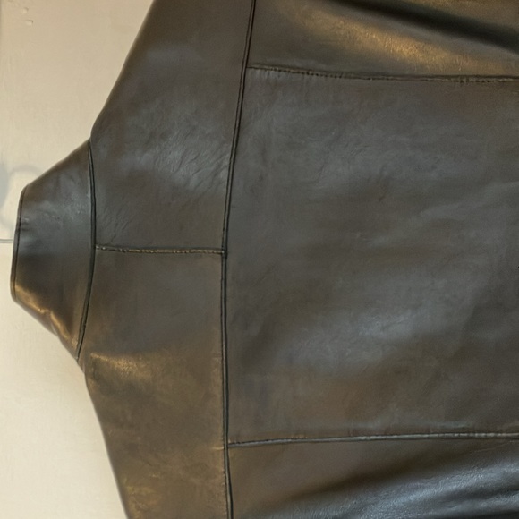 MARC New York petite, women’s, black, medium weight 100% leather jacket. PM - Picture 11 of 13